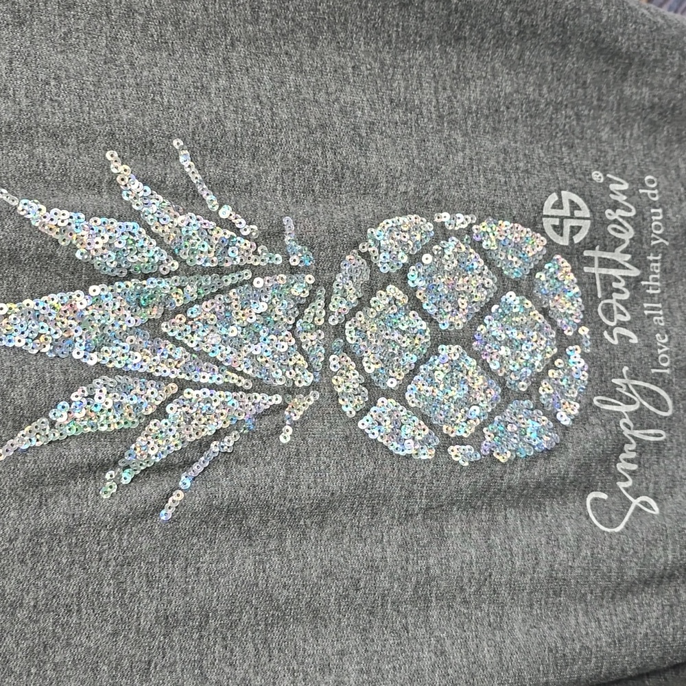 Simply Southern Pineapple Top
